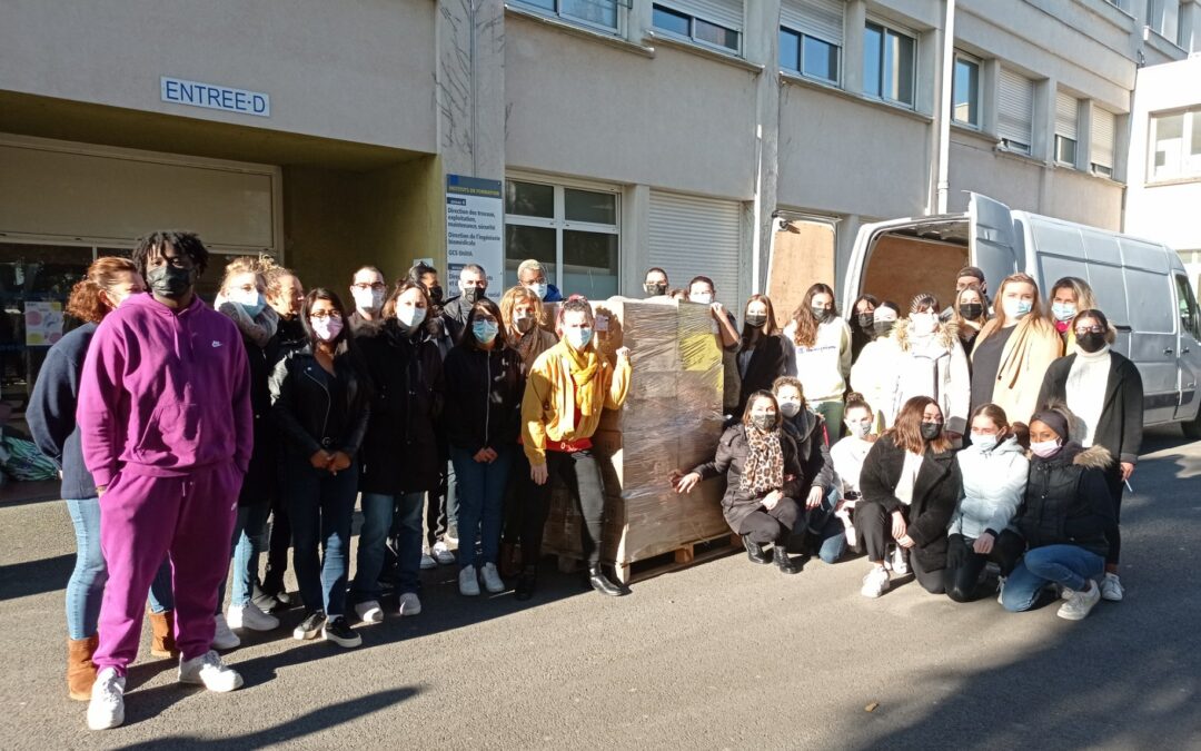 Don de masques FFP2 pour les élèves aides-soignants du PFPS